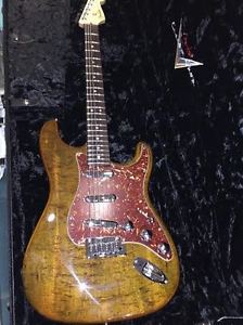 Fender Custom Shop Spalted Maple Top Artisan Stratocaster Buckeye Finish