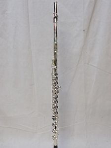 Wm. S. Haynes "Amadeus" AF680 Intermediate Silver-Plated Flute - Display Model