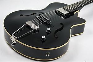 Godin 5th Avenue Composer GT LTD 'Piano Black' W/Tric Case Free Shipping