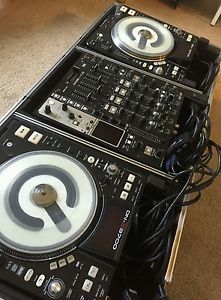Denon DN-X1600 Professional 4ch Digital DJ Mixer & Turntables DN-S3700 + Case