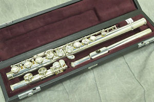 YAMAHA YFL-514 284 Used Flute  w/ Hard case