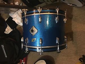 Vintage Ludwig Drum Kit 70s 3 ply 22 Bass Blue Sparkle 13 16 toms