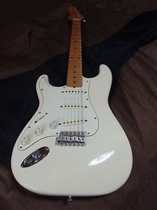Fender Japan ST57 57 RI Vintage White LH Left Handed Stratocaster strat NICE gig
