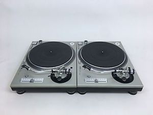 2 TECHNICS SL-1200 MK5 - MINT CONDITION