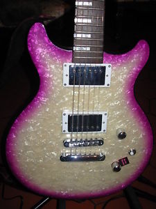 Ensemble guitare electrique Fille Daisy Rock + Ampli + Case+ accordeur +pupitre