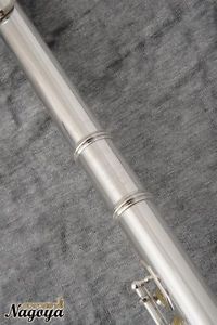 YAMAHA YFL-684 Used Flute  w/ Hard case