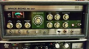 Vintage Roland RE-201 Space Echo Analogue Tape Delay Effect Spring Reverb