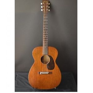 Martin 00-17 Natural w/hard case Free shipping Guiter Bass From JAPAN #A2677