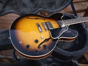 2004 GIBSON ES-335, TOBACCO SUNBURST, CURLY MAPLE, EXC COND. FREE SHIPPING W/BIN