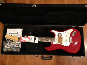 Fender American Standard Stratocaster Limited Edition Channel Bound Dakota Red