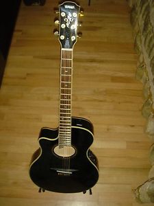 Yamaha APX10-LA Left Handed electric/acoustic guitar...RARE...MINT!