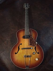Godin 5th Avenue Kingpin Archtop Acoustic Guitar