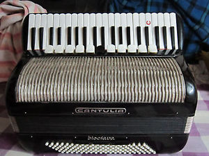 ACCORDION CANTULIA  BIOCTAVA VERY GOOD SOUND