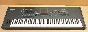 Yamaha MOTIF XF8 88-Key Music Production Synthesizer with Gator Case and Pedal