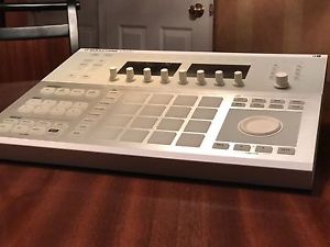 Native Instruments Maschine Studio