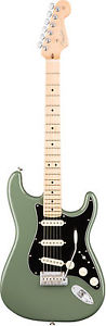 Fender American Pro Stratocaster MN Antique Olive inkl. Fender Elite Koffer