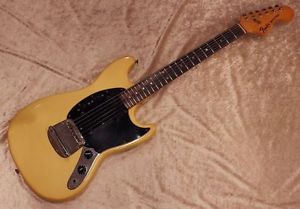 Fender USA 1978 Mustang with Hard case E-Guitar Free Shipping