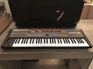 Roland Juno-106 Synthesizer Keyboard