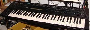 Yamaha DX7IID, very good condition + sounds, software, original carry bag