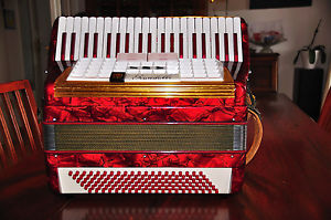 SCANDALLI  Akkordeon RARITÄT 120 Bass
