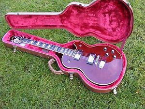 Hagstrom Swede, Baujahr 2005, Top-Instrument mit Luxuskoffer