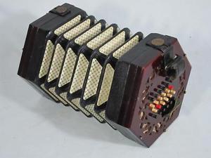 FINE 48 KEY ENGLISH CONCERTINA LACHENAL No 34739 STEEL REEDS 1895 squeezebox