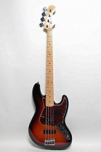 Fender American Standard Jazz Bass, Maple Fretboard  FREESHIPPING/123