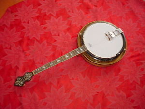 ANTIQUE WEYMANN BANJO 4 STRING, MODEL # 2, BIRDSEYE FLAME MAPLE INLAYED WOOD,
