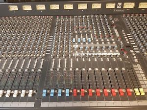 Mischpult (analog) Soundcraft K2, 32-channel-console with case