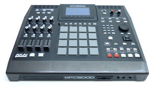 Akai MPC5000 MPC-5000 Sampling Workstation + Rechn./GEWÄHR!