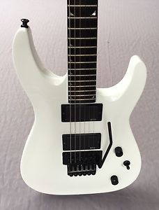Jackson SLATXMG3-6 Soloist Electric Guitar In White Pearl