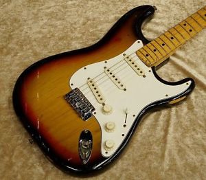 Free Shipping Fender Stratocaster 1975 3.47㎏ Electric Guitar