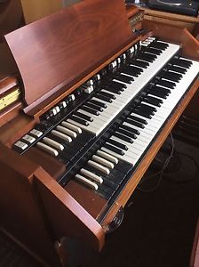 1959 Hammond C3 With Leslie 45, Pr40 Tone Cab, Pedals And Bench