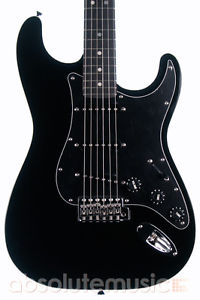 Fender Aerodyne Stratocaster, Black (NEW)