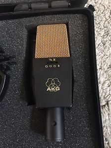 AKG C414 B-ULS Condenser Cable Professional Microphone