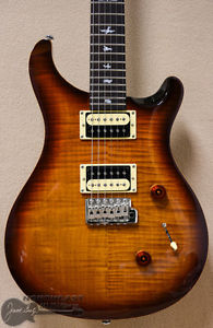 PRS SE Custom 24 Electric Guitar in Tobacco Sunburst