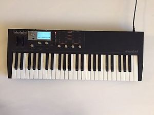 Waldorf Blofeld Keyboard Synthesizer Black