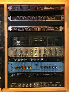 API 550b Discrete 4 Band Parametric Equalizer, Model 500-hpr rack w power supply