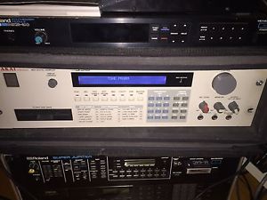 akai s950