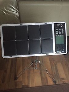 Roland Spd 30