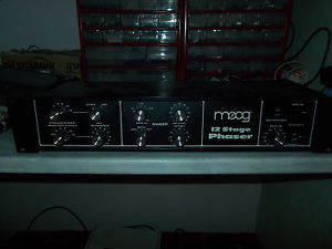 phasing moog (12 stage phaser)