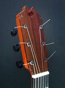TRADITIONAL FLAMENCO SPANISH GUITAR. LUTHIER JUAN MONTES. GUITARRA. HARD CASE