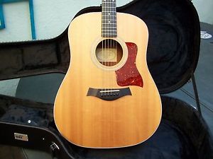 2012 Taylor 210e with hard shell case  Mint!!