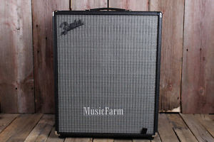 Fender® Rumble 500 Electric Bass Guitar Combo Amplifier 500 Watt 2 x 10 Amp
