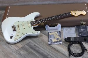 WOW MINT! Fender Custom Shop 1963 Reissue Stratocaster Signature NOS 63