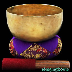 Antique Tibetan Singing Bowl: Thado 7", circa 18th Centruy, F#+6 & B+10. VIDEO