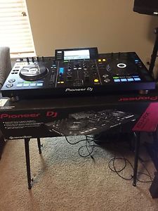 Pioneer XDJ-RX Digital DJ Controller