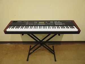 Yamaha MOXF8 Keyboard Synthesizer, Demo Model, Original Box, Free Shipping