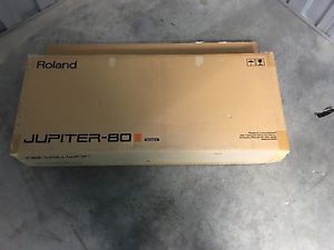 Roland Jupiter 80 synth boxed hardly used
