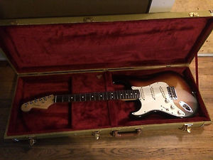 Fender Stratocaster Left handed lefty USA tweed case